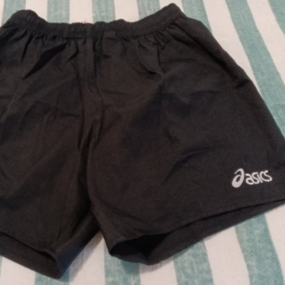 NWT BLACK ASICS ATHLETIC SHORTS, JAPANESE SIZE "O" (Approx. 32"-33")